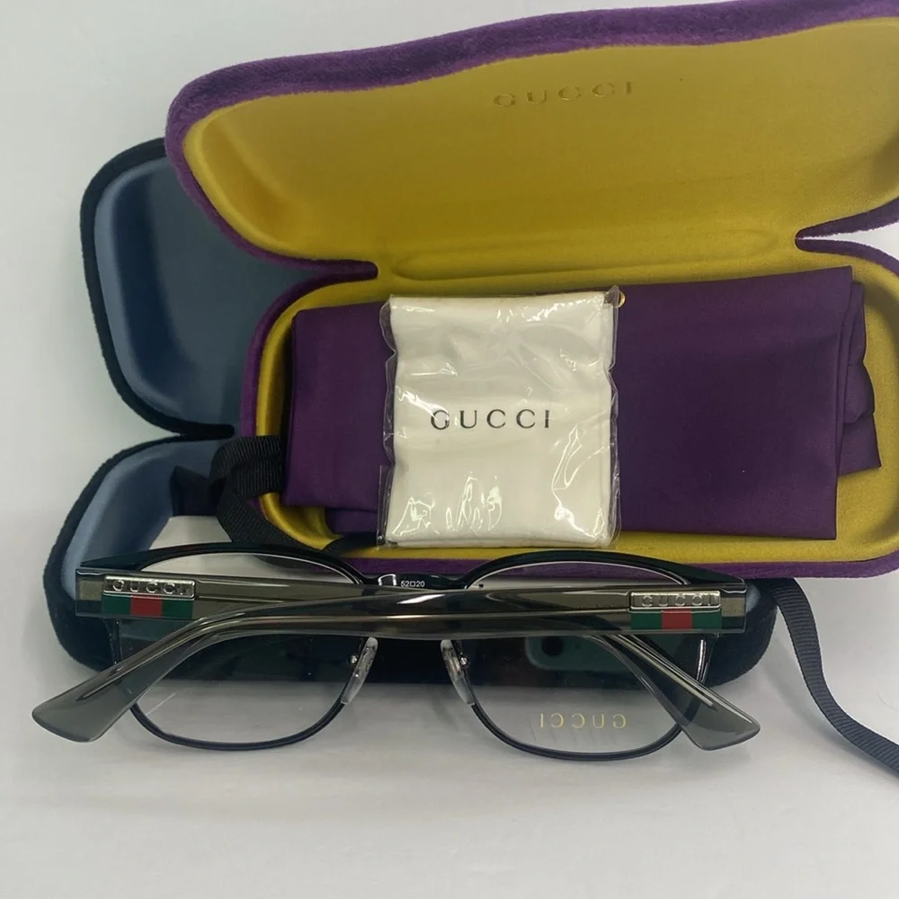 GG1118O Eyeglasses by Gucci™. Shape: Wayfarer, Material: Metal, Frame Full Rim.